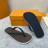 Designer Summer Luxury Brand Sandali Scarpe Infradito in pelle di vitello Infradito Pantofole da uomo Slip On Beach Slide Flats Boy's Casual Walking EU38-46.Original BOX