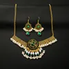 Ensembles de bijoux de mariage Inde Bollywood rétro doré boucle d'oreille collier ensemble pour femmes Boho alliage pierres précieuses Zircon incrusté perlé gland mariage ensemble de bijoux 230609