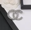 Nyaste designer brosch varumärke bokstäver diamant brosches stift kristall strass