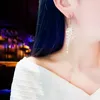 ダングルイヤリングファッションクリスタルタッセル女性用シンプルなパールトレンディな光沢のあるドロップイヤリング韓国ジュエリーガールズパーティーギフト