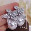 Stadnina elegancka imitacja Pearl Big Studs Kolczyki luksusowe błyszczące kryształowe kolczyki kwiatowe dla kobiet żeńska biżuteria na przyjęcie weselne 230612