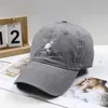 Premium Thin Kangaroo Kangol Cap för män och kvinnor utomhus fritidspar på våren och sommarsolen Tidvatten Brand Baseball Cap