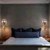 Стеновая лампа спальня гостиная современная кованая творческая проход для кровати телевизионная лампочка