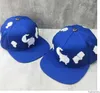Çapraz çiçek tasarımcısı kaps Beyzbol Erkekleri Mavi Siyah Krom Kadın Top Moda Mektup Desen Şapkalar Yüksek Kaliteli Kep Kalpleri J5LL