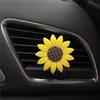 Hurtowa moda samochodowa Multiflora słonecznik samochodowy wylot pachnący perfumy klip odświeżacz powietrza