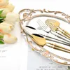 Servis uppsättningar Rose Gold Knife Forks Spoon Cutlery 24st Luxury rostfritt stål Tabelleriset Set Vintage Quality Western Flatware