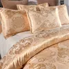 Zestawy pościeli luksusowe Queen King 2 3pcs kołdra z poduszką jacquard kołdrę europejskie łóżko Złotego domu Tekstyle 230609