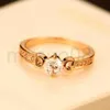 Anneaux de bande Bague de luxe en zircone cubique pour femme Mode Coréenne Lettre Double D Cristal Charme Anneaux Plaqué Or Rose 18K Doigt Bijoux Mariage Fête Accessoire Élégant