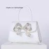 Totes Fashion Strass Big Bow Borse per le donne 2022 Designer Luxury Chic Boutique Scintillanti borse a tracolla in cristallo Borse nere