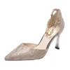 Chaussures habillées femmes pompes à talons aiguilles Design de mode or argent décontracté fête de mariage cristal chaîne en métal talons hauts dames Sexy Shoes31-43