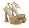 Sandálias NXY Golden Butterfly-knot Five Strap Women 2023 Summer Fashion Open Toe Square High Healt Banquet Party Shoes 230511