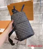 Alta qualità Avenue Sling Bag Mens Designer 5A Borse a tracolla in pelle Mans Luxurys Designer Borsa a tracolla Portafoglio Hobos Messaggio Borsa Tote Marsupio Marsupio