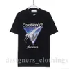 Camiseta Casablancas Luxo Mens Summer Designer Solta Confortável Tees Decote Redondo Letras Estampa Absorvente De Suor Secagem Rápida Tops De Algodão Casual Street Shorts Manga