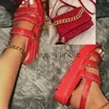 Talltor 2023 Ny designer Fashion Platform Sandaler Skor för kvinnor Sexig Lady Rope Slides Shoes Luxury Cross Strap Chain Slippers and Bag J230613