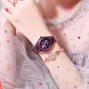 Нарученные часы модные фиолетовые женщины смотрят стильные 30 -метровые водонепроницаемые повседневные платья часы из нержавеющей стали Lady Gedi