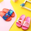 Chinelo de alta qualidade bonito infantil chinelos dinossauro casa bebê crianças respirável antiderrapante meninos meninas sapatos criança 230613