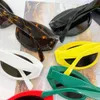 Дизайнерские маленькие овальные солнцезащитные очки для женщин Круассан Стереоскопическая трещина PR Смелые геометрические линии Символ узкая оправа Нерегулярные вечерние треугольные оттенки Очки для мужчин