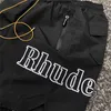 Luxusmarke Herren Shorts große Buchstaben Print Rhude Shorts Männer Frauen Qualität Vintage Drawess atmungsaktive Kurzkleidung Y1VH