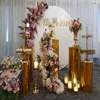 Decoração de festa 5 pçs/conjunto)Casamento Pedestal Dourado Chá de Bebê Cenário Branco Colunas Mentais Para Bolos Suportes Yudao340