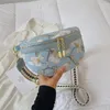 Bolsas de cintura elegante com estampa de flores em couro PU para mulheres com corrente e zíper, bolsa de peito com tira larga e tira transversal Fanny