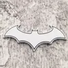 Decoração de festa 1PC 3D Bat Shape Car Stickers Cool Metal Car Logo Emblem Sticker Decalque Motorcycle Automobiles Car Accessories