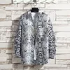 Camicie casual da uomo Camicia a maniche lunghe da uomo 2023 Stile punk estivo Giacche stampate con motivo unico in pelle di serpente Camicetta sexy da uomo Top moda slim