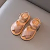 Sandalen Vintage trägt solide Mädchen-Sandalen, geschlossene Zehensandalen, Baby-flache Unterseite, Mädchen, lässige Strandsandalen, Sommer-Kinderschuhe, 230613