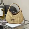 Nova bolsa de tecido de palha feminina bolsa de braço de designer bolsa moda letras bordadas tecelagem de bambu bolsa vagabundo carteira oca com alça superior bolsa