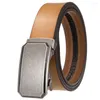 Cintos Plyesxale 2023 Mens Good Leather Belt Retro Casual Real Couro De Alta Qualidade Metal Fivela Catraca Para Homem B976