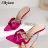 Slippers Eilyken Satijn Kristal Vrouwen Slippers Party Sexy Mode Puntschoen Transparant Perspex Stiletto Hoge Hakken Zomer Schoenen J230613