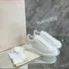 new Woman mans Fashion quality Casual shoes Heel leather lace-up sneaker Running Trainers Letters Flat Printed sneakers