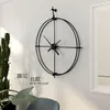 Relógios de parede Redondo Relógio Nórdico Metal Sala de Estar Designer Silencioso Escritório Clássico Luxo Horloge Murale Decoração da Casa GXR45XP