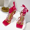 Nowy mody Designer Designer Sandałów Women Wysokie obcasy Czerwony pasek kostki koronkowe buty ślubne żeńskie otwarte stopa sandalii