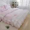 Ensembles de literie New Luxury Layers Literie Set Sweet Princess Bow Ruffle Housse de couette Literie de mariage Rose Drap de lit Fille Bébé Lit Jupe Couverture Z0612