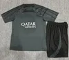 23 24 PSGs chándal 2023 2024 PARIS Ropa deportiva traje de entrenamiento Traje de manga corta Jersey de fútbol kit uniforme chandal adulto sudadera Conjuntos de suéter hombres niños