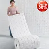 Rollo de pegatinas de papel tapiz de ladrillo de espuma suave 3D, autoadhesivo DIY para sala de estar, hogar, cocina, baño, papel de pared decorativo, blanco y azul