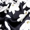 Sarongs pobing 100% naturlig siden halsduk kvinnor vita blommor tryck fyrkantiga halsdukar wraps små huvudhandduk grossist hijabs 53x53cm 230613