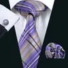 Cravates Violet Plaid Hommes Cravate De Mariage Cravate En Soie Pour Hommes Cadeaux Mouchoir Bouton De Manchette Cravate Ensemble Barry.Wang Accessoires De Mode FA-0457 230613