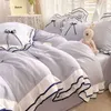 Conjuntos de cama coreano princesa conjunto de cama branco para mulheres capa de edredom duplo rendado babado completo queen cor lisa confortável conjunto de lençol de cama z0612