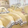 Conjuntos de cama coreano princesa conjunto de cama branco para mulheres capa de edredom duplo rendado babado completo queen cor lisa confortável conjunto de lençol de cama z0612