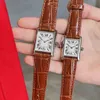 Classic Women's Watch High Quality Watch, Luxury Watch, med Ultra-Thin Quartz Movement, Crocodile Leather Strap Soft Fit, Small 29,5/22 mm, Medium 33/25 mm, tjocklek på 6 mm