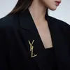 Fashion womens suit Brooches Classic Y Letter brooch Niche Light Luxury Suit Pin Designer Jewelry clothing Accessories For Women superka