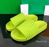 المصمم 2023 Slippers Men Mener Sandals Rubber Flip Flops Summer Shoes Dearfoam Flat Belly