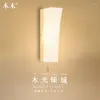 Wandleuchte, moderner japanischer Stil, LED-Lichter aus Eichenholz, Wandleuchte für Schlafzimmer, Heimbeleuchtung, Massivholz-Licht
