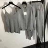 Moda örgü 3 parçalı set tasarımcı eşofmanları kadın pantolonlar setleri işlemeli mektup hırsız ceket seksi yelek eşofmanları düşmüş