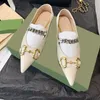 Butów sukienki projektantki palce damskie płaski butów roboczych łańcuch metalowy buty pojedyncze butów dżinsowe mokasyny butów z pudełkiem
