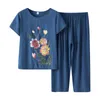 レディースツーピースパンツ高齢者花柄の夏のスリープウェアスーツ半袖ルーズコットンシルク女性ホームウェア衣料品セットセット