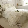 寝具セット豪華なベッドカバーベージュの寝具セットフリルレース布団カバーヨーロッパのロマンチックな寝具ベッドシートベッドスプレッドホームクイーンベッドカバーZ0612