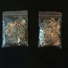 Medalhões Atacado 80 pçs Mistura Aleatória Diferentes Amuletos de Prata Tibetana Pendentes Pendentes de Liga de Metal Pendentes para fazer joias 230612