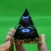 Orgonite Pyramid Decor Generatore di energia Guarigione Sfera di cristallo Reiki Chakra Protezione Meditazione Figurine Resina Ornamento fatto a mano per la casa Pjrfg